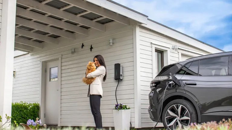 Billaddning Laddstolpe Retush