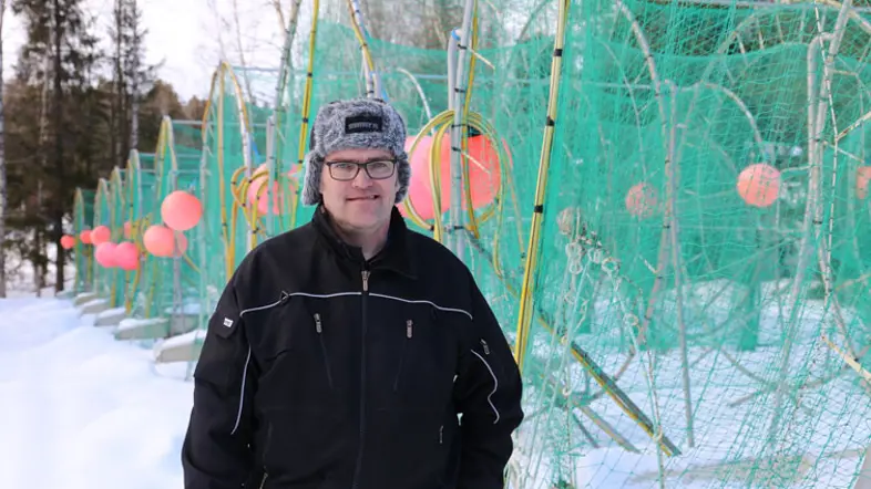 Nöjd fiskare efter investeringar i skärgården